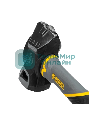 Кувалда с клиновидным бойком Denzel 1,35 кг, фибергласовая рукоятка c TPR