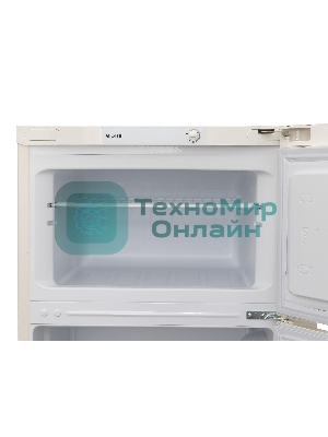 Холодильник Indesit TIA 14 E Бежевый двухкамерный 194/51 л морозилка сверху, капельная система