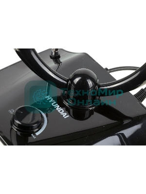 Антенна телевизионная Hyundai H-TAI400 30дБ активная черный