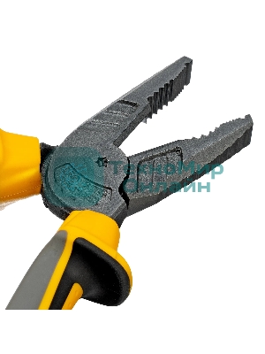 Плоскогубцы комбинированные Denzel 180 мм, трехкомпонентные рукоятки