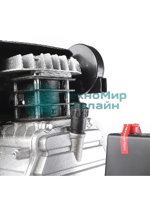 Компрессор поршневой масляный Победа KM 50-250, 250 л/мин, 8 бар, 1800 Вт, 50 л, быстросъемный 1/4