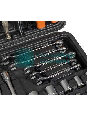 Набор ручного инструмента Bort BTK-123