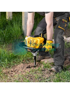 Мотобур Denzel DX-52 объем двигателя 52 см3, соединение 20 мм, без шнека