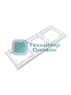 Рамка Эпика 3-местная, белая, пластик