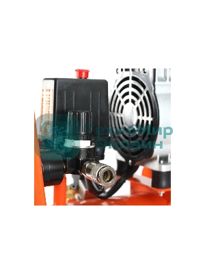 Компрессор поршневой безмасляный Patriot WO 24-220, 200 л/мин, 8 бар, 1250 Вт, 24 л, быстросъемный 1/4