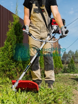 Триммер бензиновый MTX MT-43S, 43 см3, разъемная штанга, состоит из 2 частей