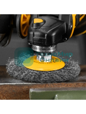 Щетка для УШМ Denzel 125 мм, М14, тарелка, витая нержавеющая проволока 0,3 мм