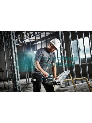 Циркулярная пила (дисковая) Makita DCS553Z (ручная)