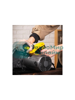 Циркулярная пила Deli DL-YJ235-E1 (2200Вт, 4200об/мин, диаметр диска 235мм)