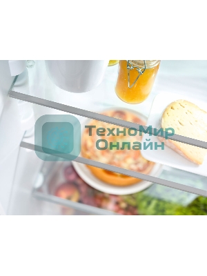 Холодильник Liebherr CUE 3331-26 001 белый двухкамерный 212/84л морозилка снизу