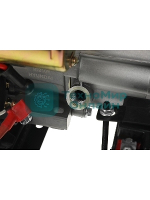 Электрогенератор бензиновый Hyundai HHY 3020FE, 3.1 кВт, 69 дБ, 49 кг