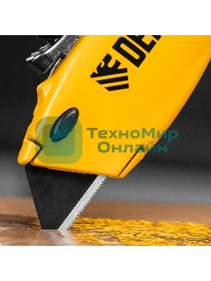 Нож строительный Denzel 19 мм, сменное трапециевидное лезвие, SK4, алюминиевый корпус, торцевой зажим