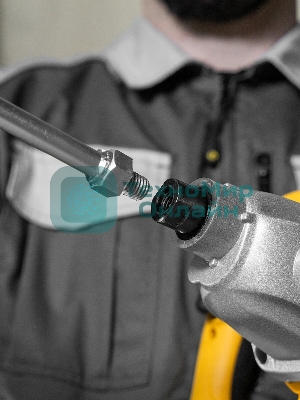 Насадка для миксера Сибртех, для тяжелых растворов,140 х 590 мм, оцинкованная,хвостовик резьба М14