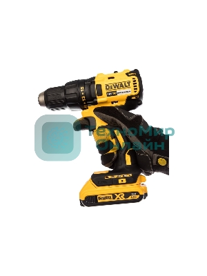 Аккумуляторная безударная бесщеточная дрель - шуруповерт XR DeWalt DCD777D2T-QW
