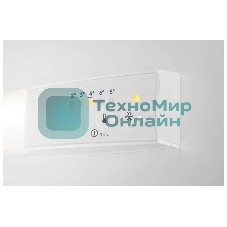 Встраиваемый холодильник Electrolux RNT2LF18S (без No Frost, электронное управление, класс A+, полезный объем: 272 л (195 + 72 л), 54x54.9x177.9 см, белый)