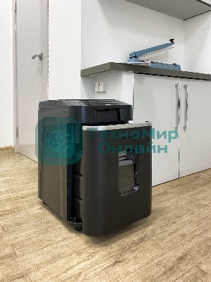 Шредер Heleos АП37-4 черный/серебристый с автоподачей (секр.P-4) фрагменты 220лист. 37лтр. скрепки скобы пл.карты