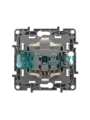 Розетка ETIKA 2К+З на винтах, белый ETIKA Розетка 2К+З на винтах, белый