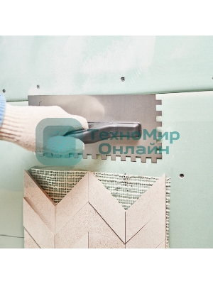 Гладилка нержавеющая Rexant 130х270 мм, зуб 10х10 мм, пластиковая ручка