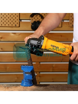 Угловая шлифовальная машина Deko DKAG1500 1500Вт 12000об/мин рез.шпин.:M14 d=125мм