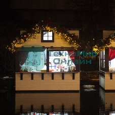 Гирлянда Neon-night Айсикл (бахрома) светодиодный, 4,0 х 0,6 м, черный провод каучук, 230 В, диоды желтые, 128 LED