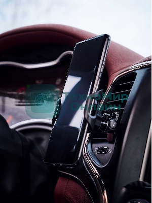 Держатель Wiiix HT-471V7-B черный для смартфонов