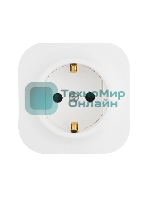 Розетка с заземлением с защитными шторками (Белая) Legrand 782220