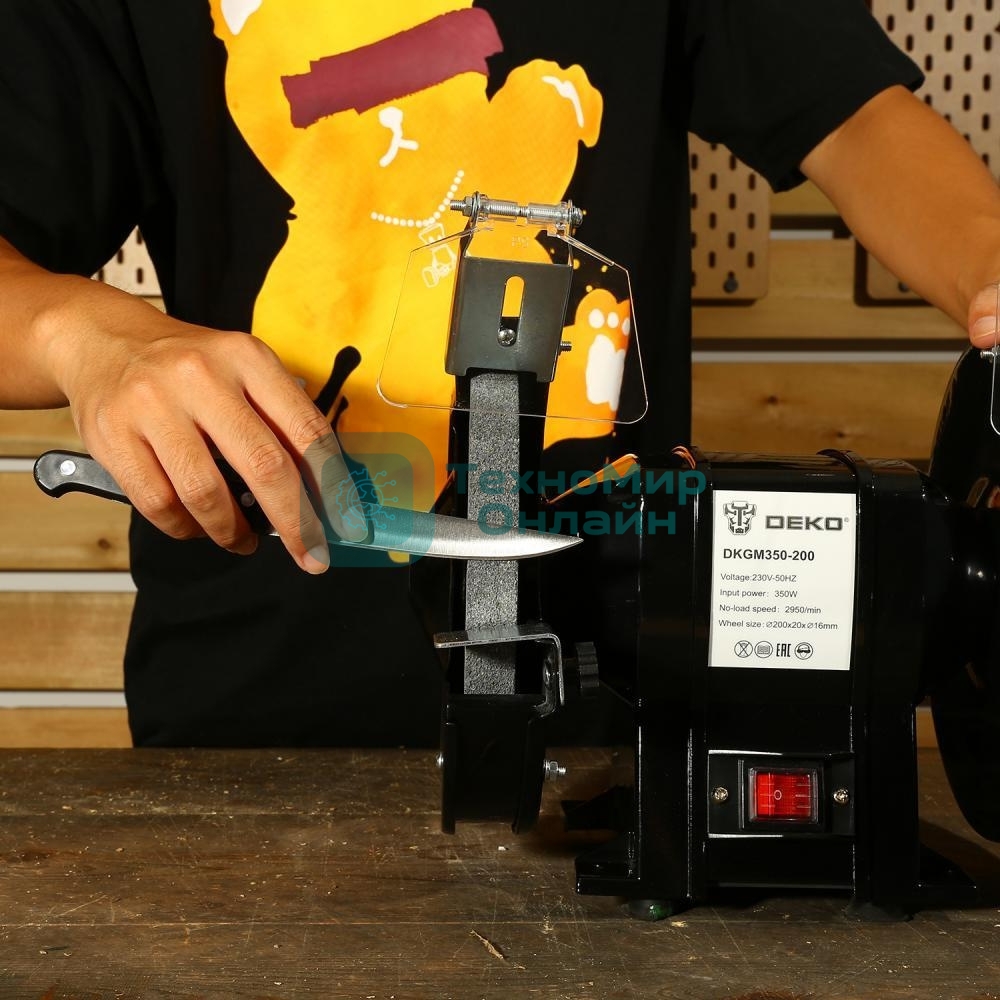 Станок заточной DEKO DKGM350-200 063-4213