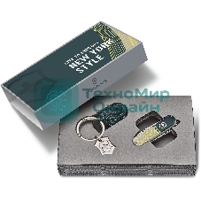 Нож перочинный Victorinox Classic SD New York Style (0.6223.E223) 58мм 7 функций зеленый подар.коробка