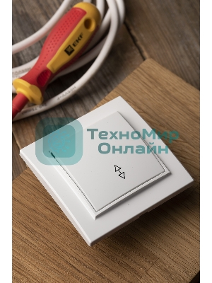 Выключатель 1-кл. СП Минск 10А проходной белый Basic EKF ERV10-025-10