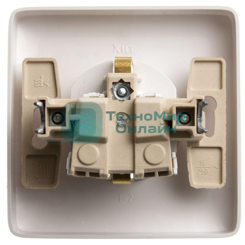 Розетка 1-м СП Хит 16А 250 В защ. шторки с заземл. бел. SchE RS16-136-B