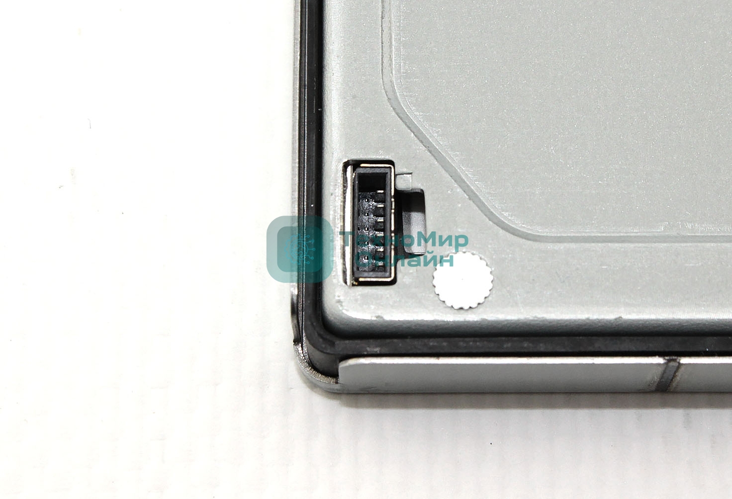 Матрица Q240UAN00