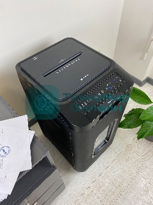 Шредер Heleos АП55-4 черный с автоподачей (секр.P-4) фрагменты 400лист. 55лтр. скрепки скобы пл.карты