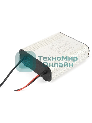 Компактное автоматическое зарядное устройство для аккумуляторов (АКБ)