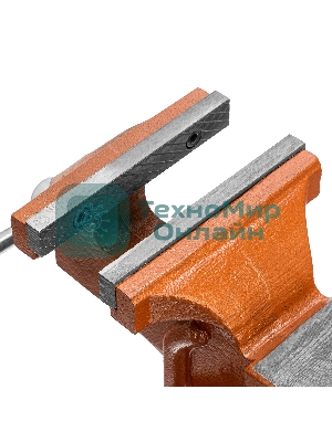 Тиски Sparta слесарные 125мм поворотные с наковальней