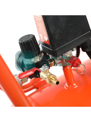 Компрессор поршневой безмасляный Patriot WO 100-440, 440 л/мин, 8 бар, 2500 Вт, 100 л, быстросъем и 