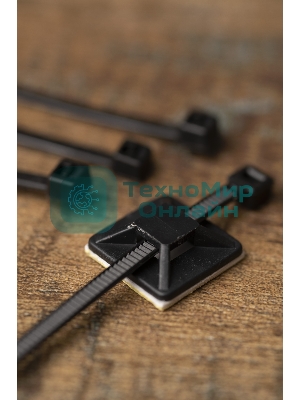 Площадка EKF plc-20x20-b самоклеящаяся (20х20 мм.) черная (100 шт.) EKF