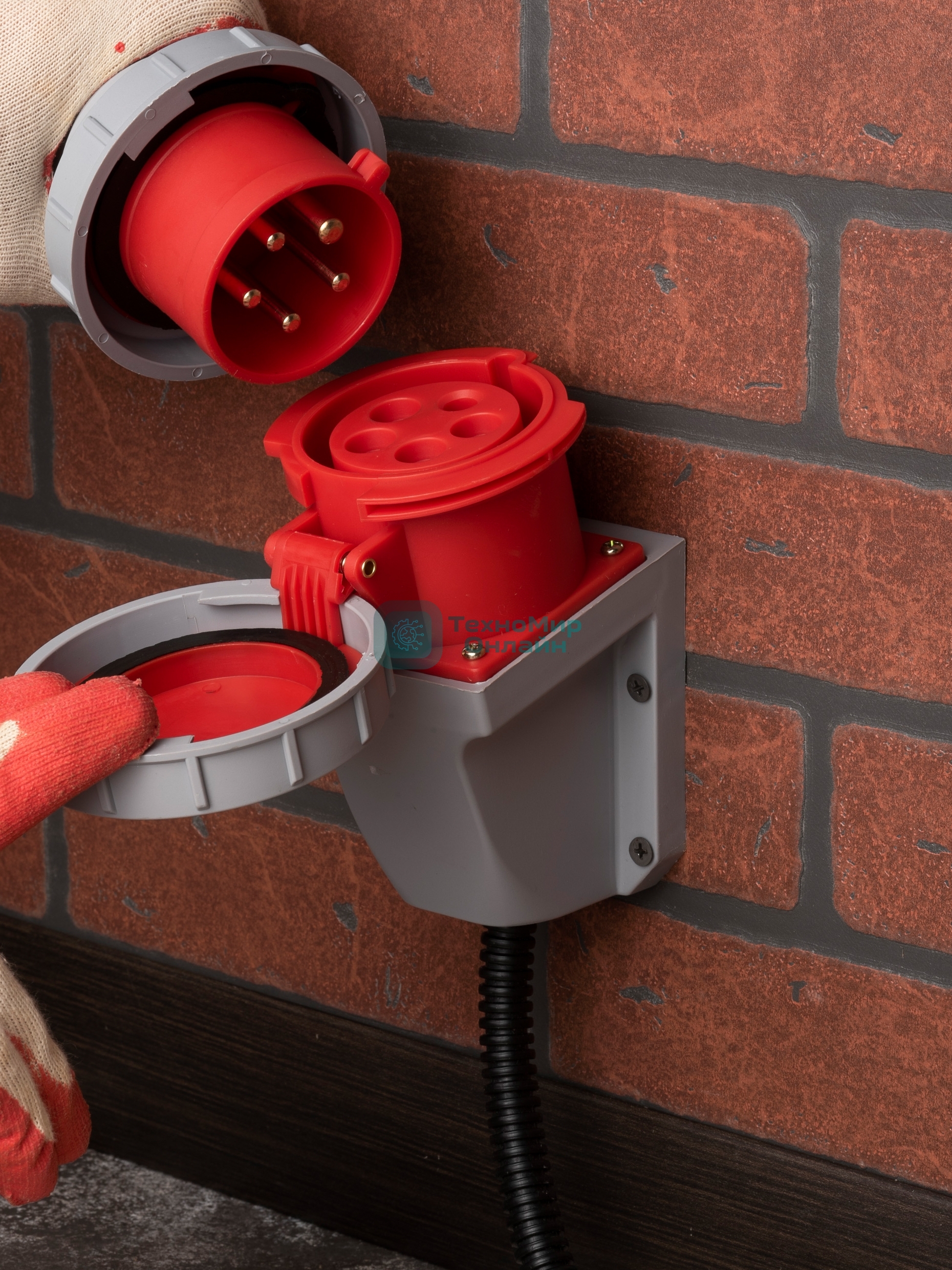 Розетка стационарная наружная 1252 3Р+РЕ+N 32А 380В IP67 PROxima EKF ps-1252-32-380