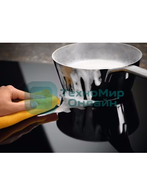 Индукционная варочная панель Electrolux LIL61424C черный