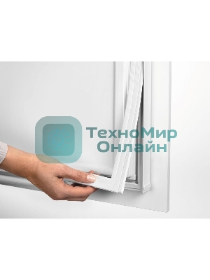 Встраиваемый холодильник Liebherr ICSd 5102-22 001 белый двухкамерный 219/56л морозилка снизу