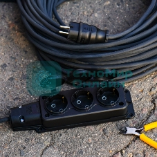 Удлинитель-шнур Rexant КГ 3х1.5, 30 м, 3 гнезда, морозостойкий, с/з, 16 А, 3500 Вт, IP44 (Сделано в России)