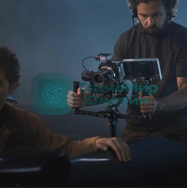 Стабилизатор 3-х осевой Dji RS 4 Pro Combo черный