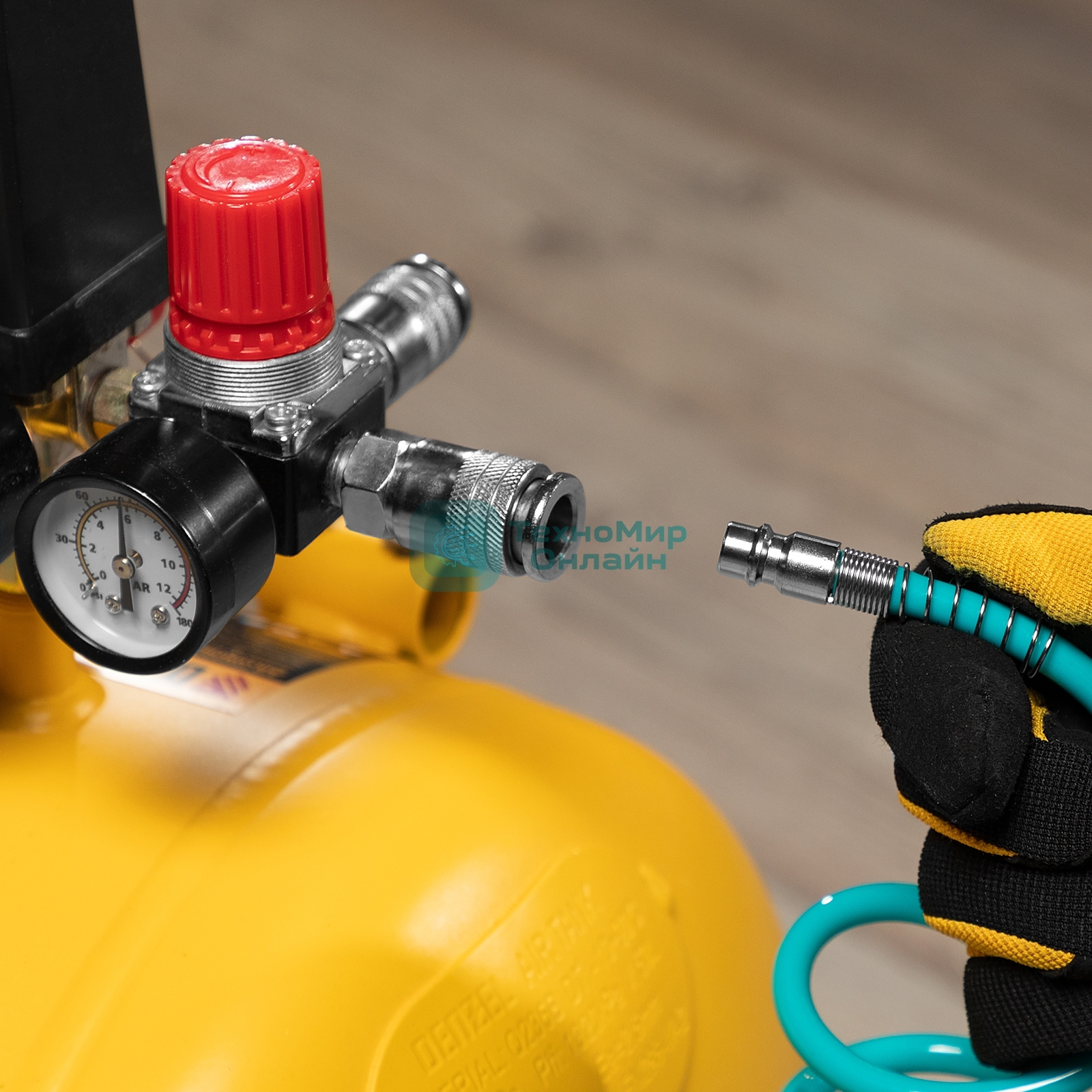 Полиуретановый спиральный шланг профессиональный Stels BASF, 15 м, с быстросъемными соединением