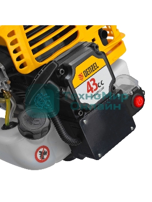 Триммер бензиновый Denzel DT-43E, 43 см3, неразъемная штанга, электростартер, состоит из 2 частей